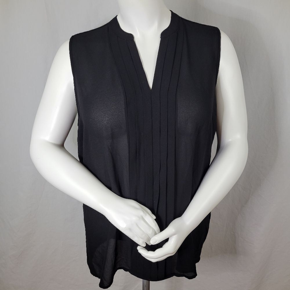 Avenue Black‎ Sheer V-Neck Pleated Front Sleeveless Blouse Size 22/24